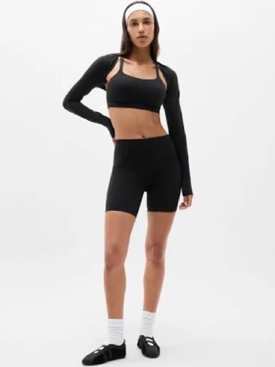 Athleta Pants - Athleta Women’s Salutation Stash Pocket 7” Biker Shorts